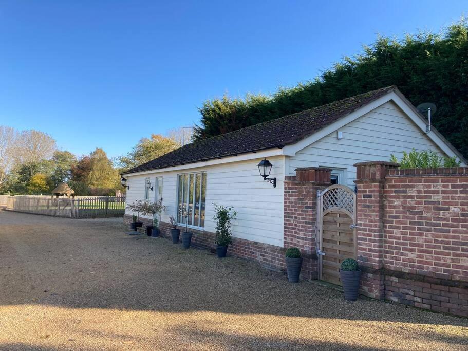 The Oaks, Luxury 2 Bedroom Cottage In A Peaceful Location Haughley Eksteriør bilde